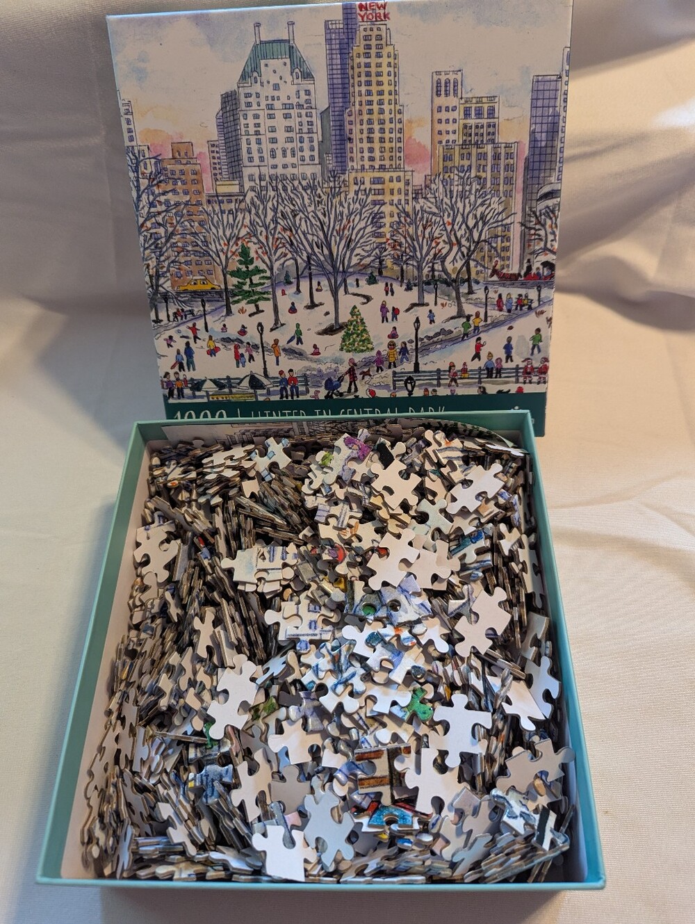 Winter In Central Park 1000 Piece Jigsaw Puzzle By Galison - Picture 4 of 7